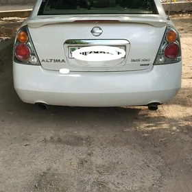 Nissan Altima 2004