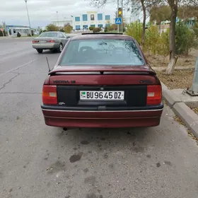 Opel Vectra 1990