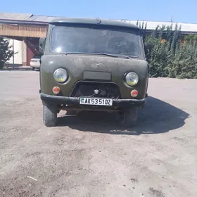 UAZ 452 1987