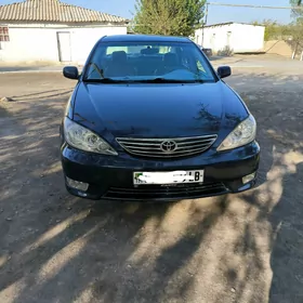 Toyota Camry 2003