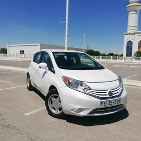 Nissan Versa Note 2013