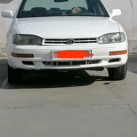 Toyota Camry 1993