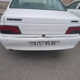 Peugeot 405 2005