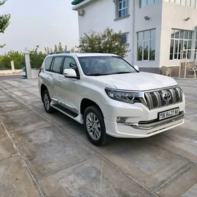 Toyota Land Cruiser Prado 2022