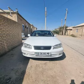 Toyota Camry 1998