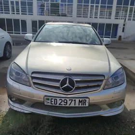 Mercedes-Benz C-Class 2009