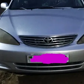 Toyota Camry 2003