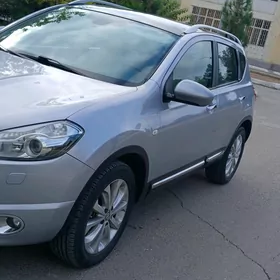 Nissan Qashqai 2011