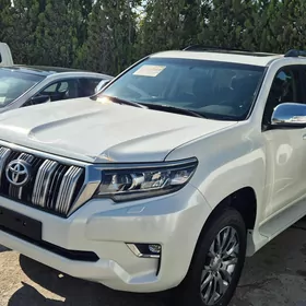 Toyota Land Cruiser Prado 2023