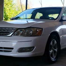 Toyota Avalon 2000