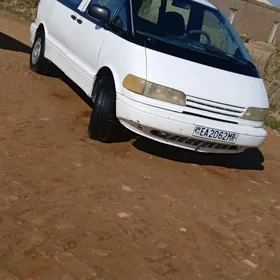 Toyota Previa 1992