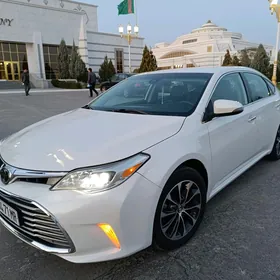 Toyota Avalon 2018