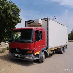 Mercedes-Benz ACTROS 3331 2003