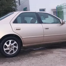 Toyota Camry 1997