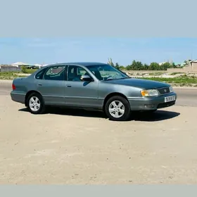 Toyota Avalon 1999