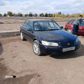 Toyota Camry 1999