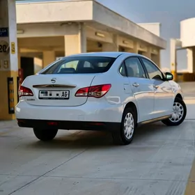 Nissan Almera 2015