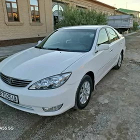 Toyota Camry 2003