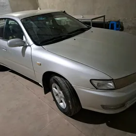 Toyota Carina 1996