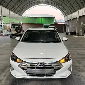 Hyundai Elantra 2019