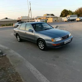 Toyota Avalon 1997