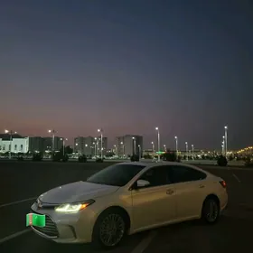 Toyota Avalon 2016