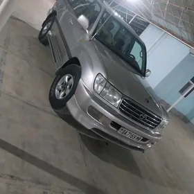 Toyota Land Cruiser 2001