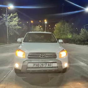 Toyota RAV4 2008