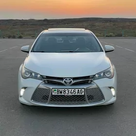 Toyota Camry 2015