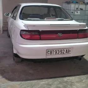 Toyota Carina 1993