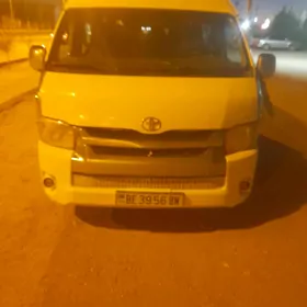 Toyota Hiace 2007