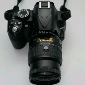 Nikon D3100