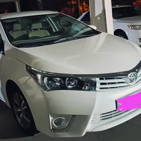 Toyota Corolla 2015