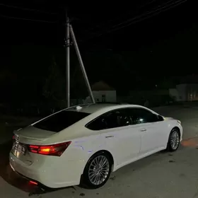 Toyota Avalon 2016