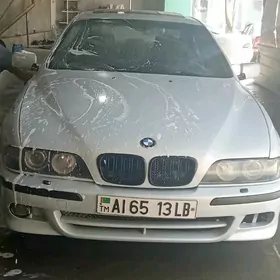 BMW E39 2002