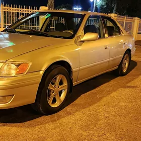 Toyota Camry 2001