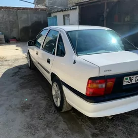 Opel Vectra 1992