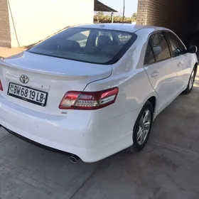 Toyota Camry 2010