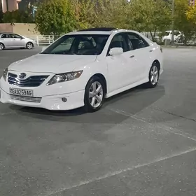 Toyota Camry 2011