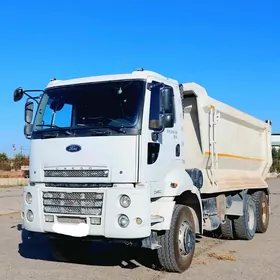 Ford Cargo 3535D 2015