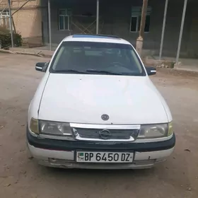 Opel Vectra 1990