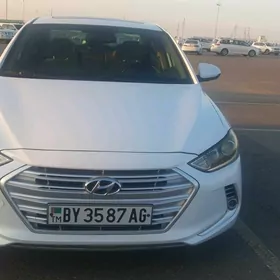 Hyundai Elantra 2016