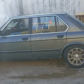 BMW 520 1988