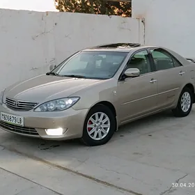 Toyota Camry 2005