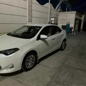 Toyota Corolla 2018