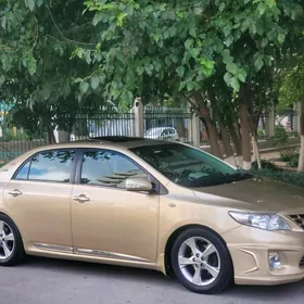 Toyota Corolla 2013