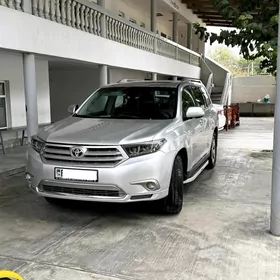 Toyota Highlander 2012