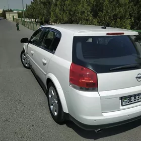 Opel Signum 2003