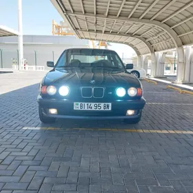 BMW 525 1993