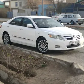 Toyota Camry 2010